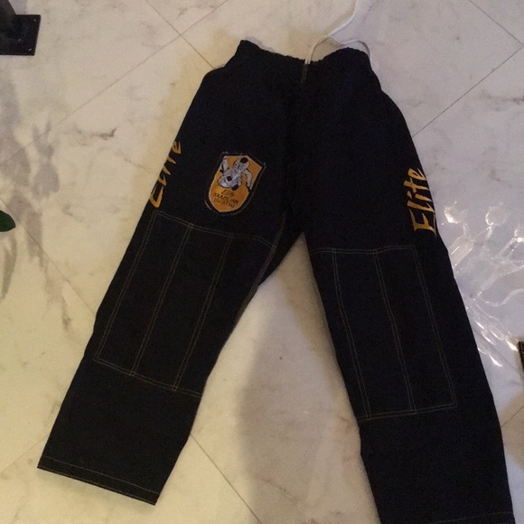 Gee- ju jitsu Elite - Picture 2 of 3